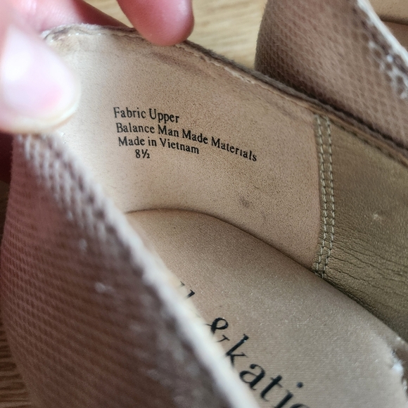 Kelly & Katie Flats - Picture 4 of 11